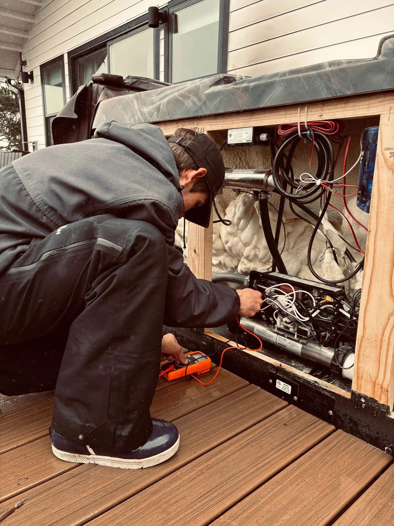 Diagnosing hot tub electrical components behind the access panel